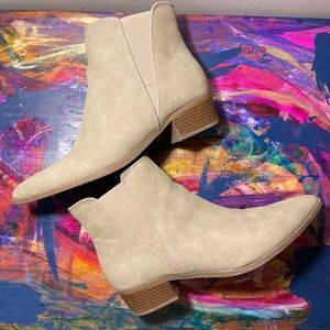 Suede Style Ankle Bootie size 10M